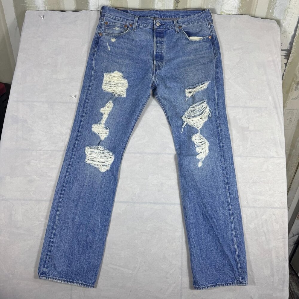 Levi's‎ 501 Men's Straight Jeans Blue Denim Distressed 5-Pocket Design W36 L34